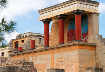 Full-day tour combining Knossos Palace visit and Lassithi Plateau in Crete
